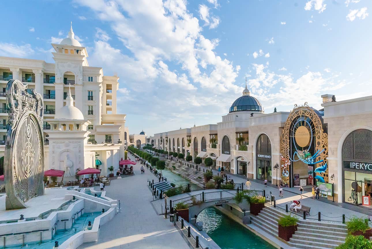 Shopping Avenue
